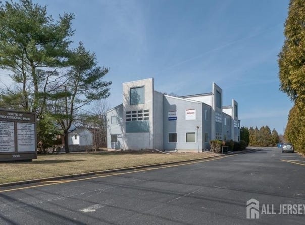 1303 Route 27, Franklin, NJ 08873