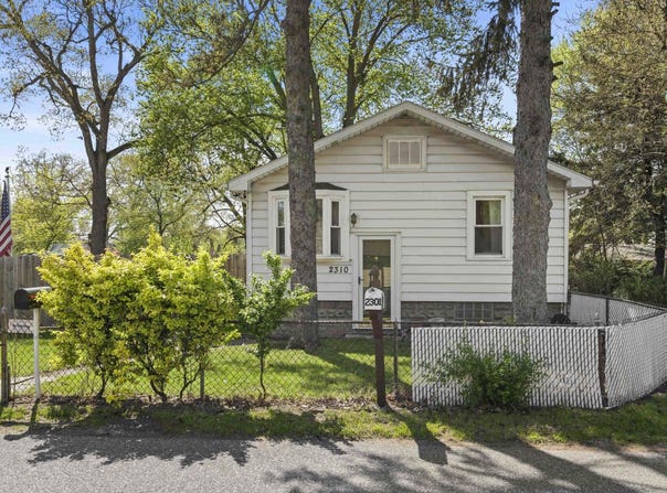 2310 Parke Street, Lake Station, IN 46405
