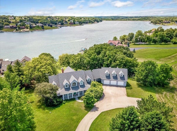 23-48 Barrington, LAKE CARROLL, IL 61046