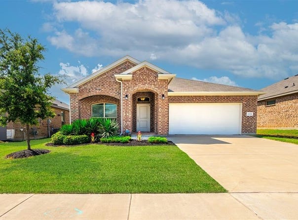 2312 Goodnight Ranch Drive, Weatherford, TX 76087