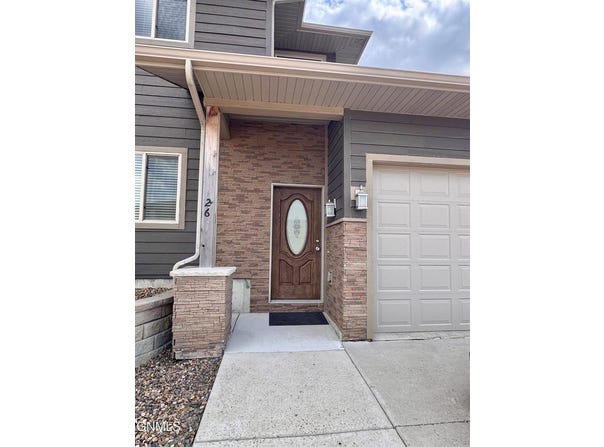 3514 33rd Avenue West, Williston, ND 58801