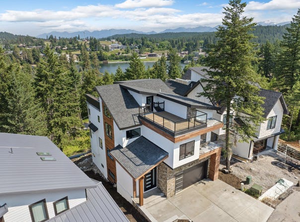 211 Whisper Ridge Drive, Bigfork, MT 59911