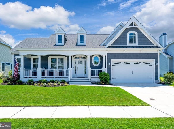 34017 SMITHS POINT LN, LEWES, DE 19958