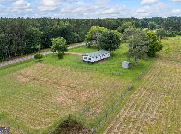 614 Holman Autry, Danielsville, GA 30633