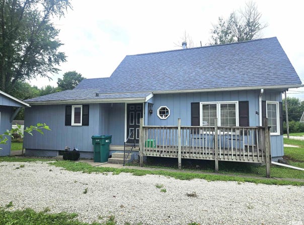 52 W LOSEY Street, Galesburg, IL 61401