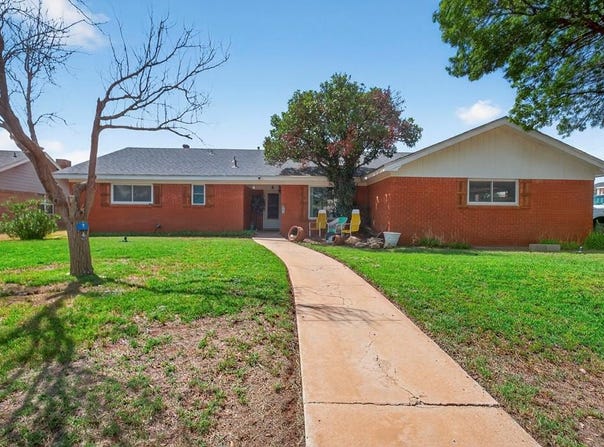 3811 Cimmaron Ave, Midland, TX 79707