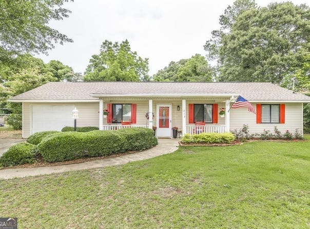 213 Feagin Mill, Warner Robins, GA 31088