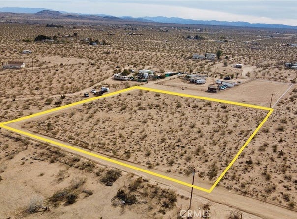 56679 Cone Boulevard, Landers, CA 92285