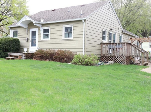 809 S Tama, Rock Rapids, IA 51246