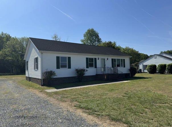 16 NELSON DR, ONANCOCK, VA 23417