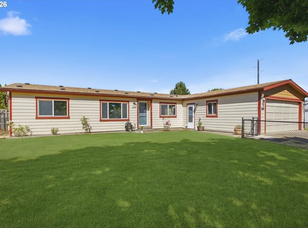 3316 B St, ForestGrove, OR 97116