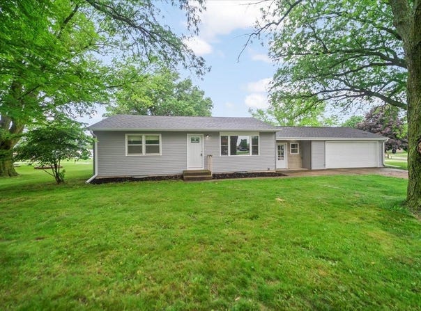 2202 15th Avenue, Eldora, IA 50627