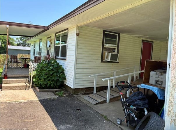 809 Owens ST, Ozark, AR 72949