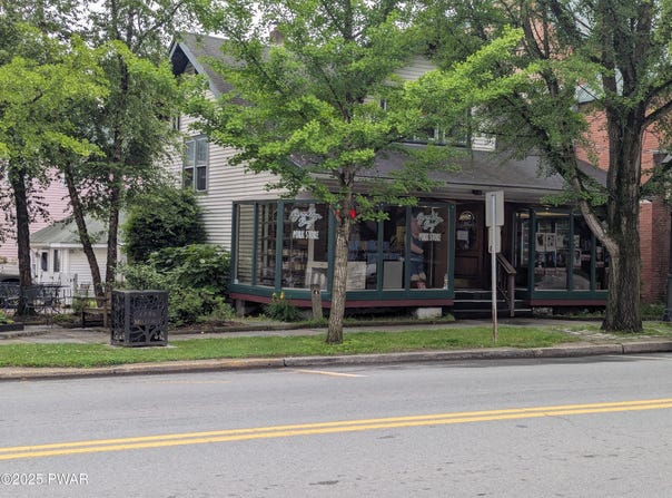 223 Broad Street, Milford, PA 18337