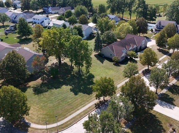 Linden Lane, Willard, OH 44890