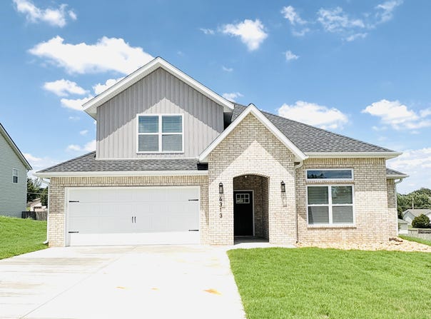 4313 W 28th Place, Joplin, MO 64804