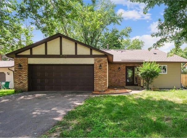 8341 Abbott Avenue N, Brooklyn Park, MN 55443