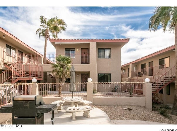 1957 Mesquite Ave, Lake Havasu City, AZ 86403