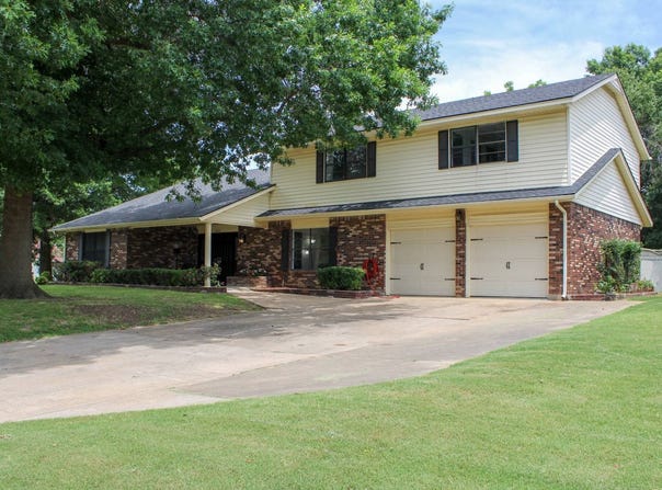 3000 Canterbury Ave, Muskogee, OK 74403