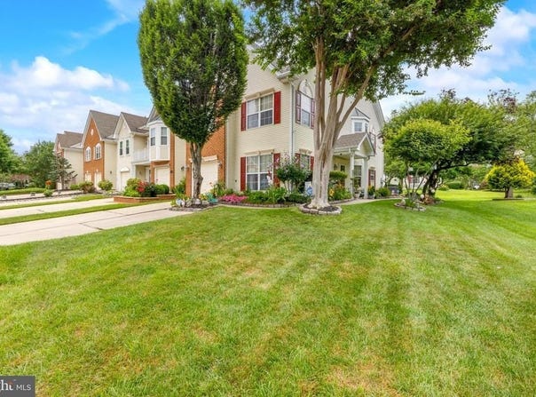84 LA COSTA DRIVE, BLACKWOOD, NJ 08012