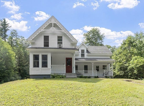 276 Pleasant St, Orange, MA 01364