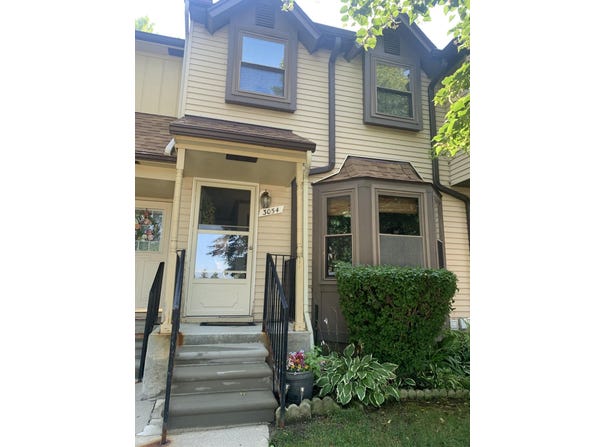 3054 Carly Court, Auburn Hills, MI 48326