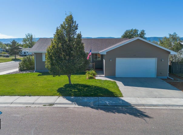 915 6th Street, Evansville, WY 82636