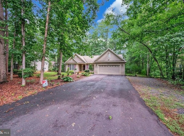 403 WESTOVER PARKWAY, LOCUST GROVE, VA 22508