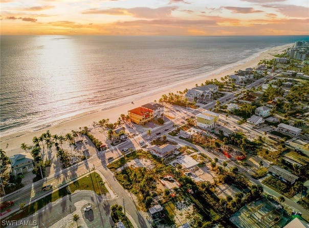 121 Connecticut Street, Fort Myers Beach, FL 33931