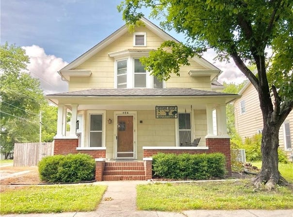 406 S 6th Street, Burlington, KS 66839