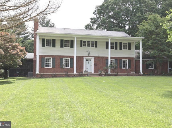 865 SENECA ROAD, GREAT FALLS, VA 22066
