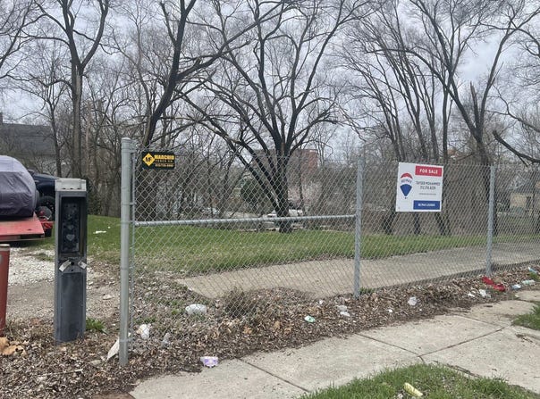 524 N Broadway Street, Joliet, IL 60435