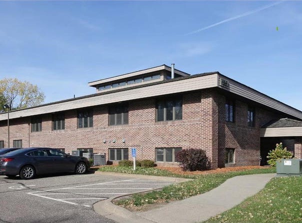 5851 Cedar Lake Road S, Saint Louis Park, MN 55416