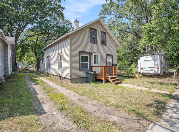 1613 Manz Street, Muskegon, MI 49442