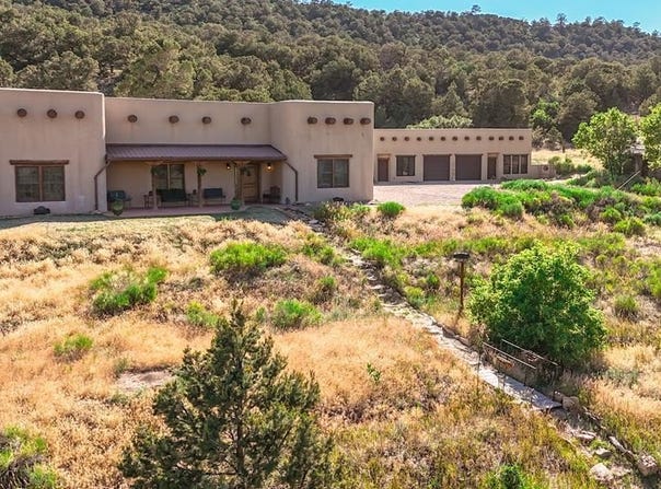 693 County Rd 572, Gardner, CO 81040