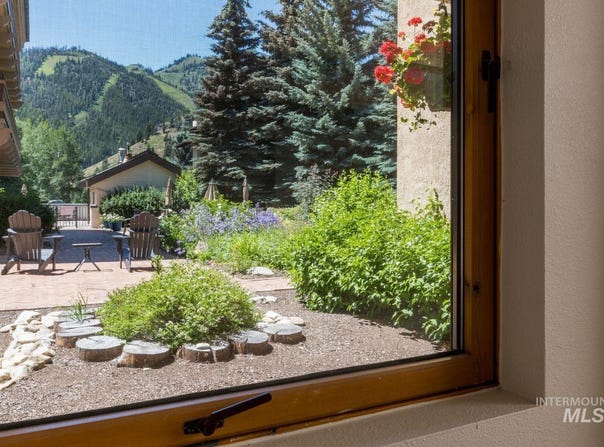 351 S 2nd Ave., Ketchum, ID 83340