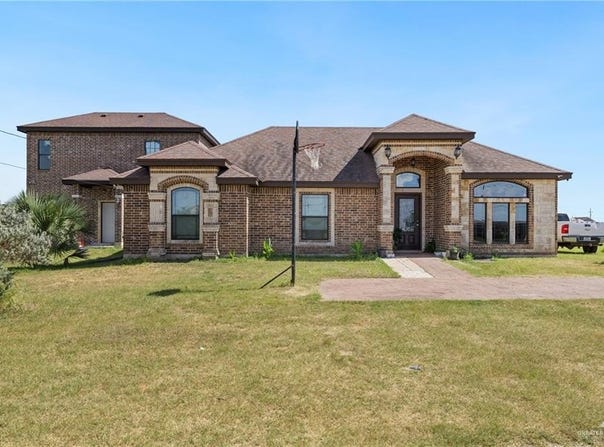 9445 Mile 20 Road N, Edcouch, TX 78538