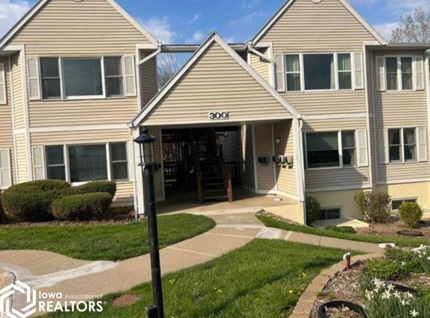 701 E Lowe #323, Fairfield, IA 52556