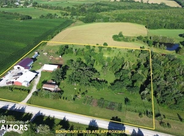43295 190th Avenue, Chariton, IA 50049