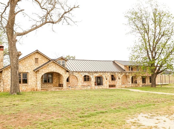 240  Peterson Farm Rd., Kerrville, TX 78028