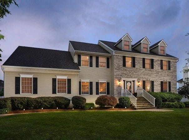 31 Burniston Ct, Hillsborough Twp., NJ 08844-2334