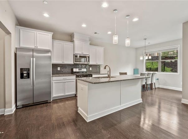 207 Magnolia Creek Way, Woodstock, GA 30188
