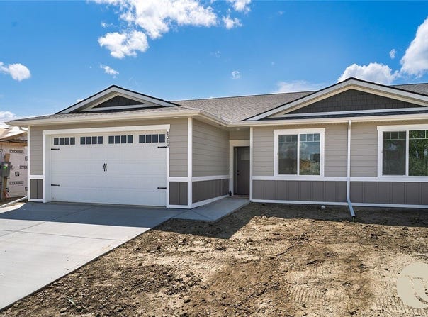 1218 Little River Loop E, Billings, MT 59106