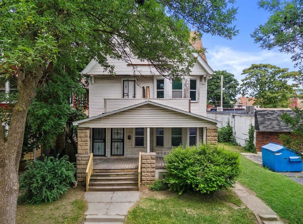 2312 N 41st St, Milwaukee, WI 53210