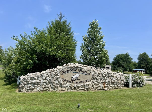 3559 N Us Highway 41, Bloomingdale, IN 47832