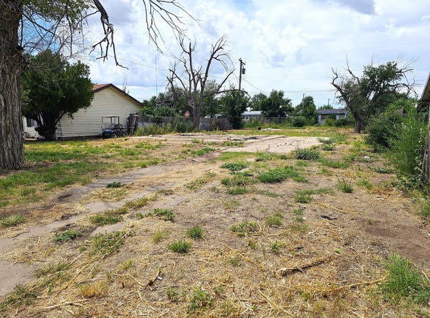 1132 S Varnon Dr, Pampa, TX 79065