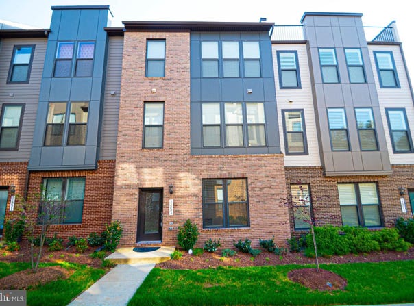 2453 LIBERTY Loop, HERNDON, VA 20171