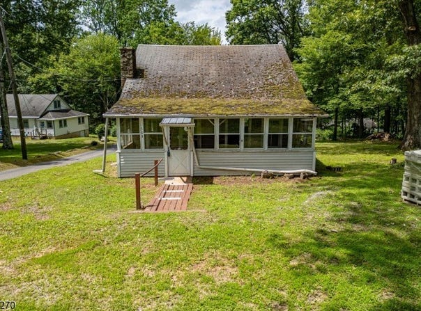 509 W Hill Rd, Lebanon Twp., NJ 08826-3267