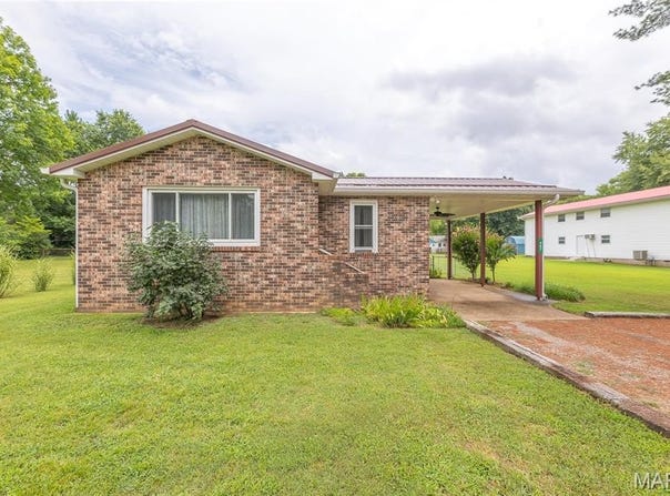 407 Legion Park Road, Piedmont, MO 63957
