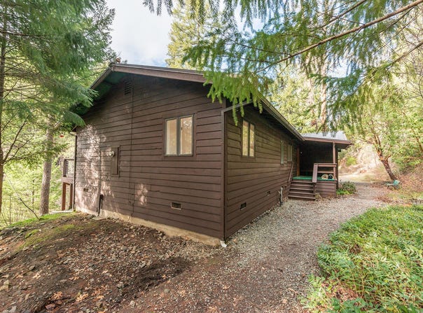 540 Lost Bridge Road, Lewiston, CA 96052